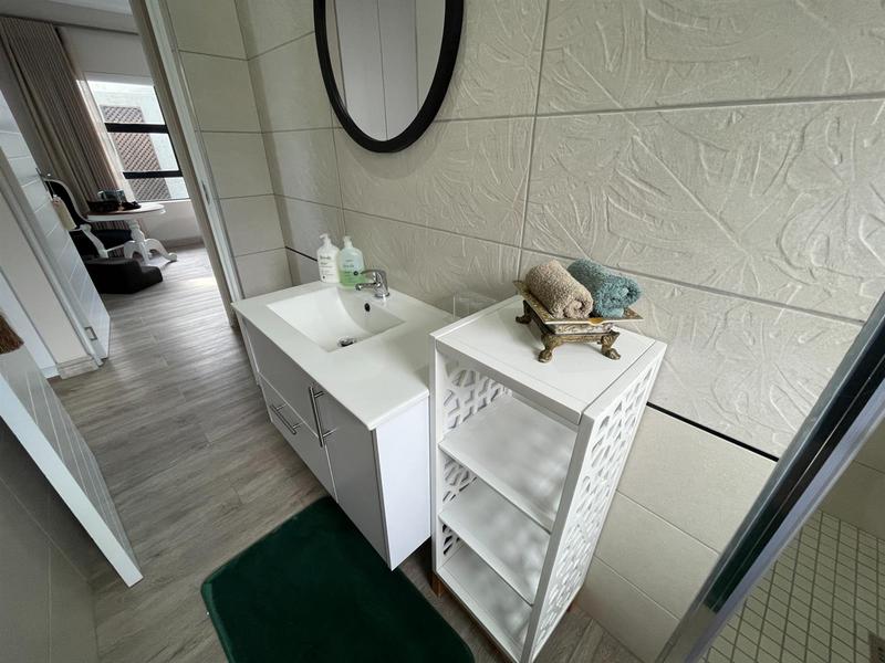 2 Bedroom Property for Sale in Tergniet Western Cape